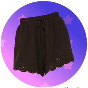 Boho embroidery eyelet casual loose shorts XS
